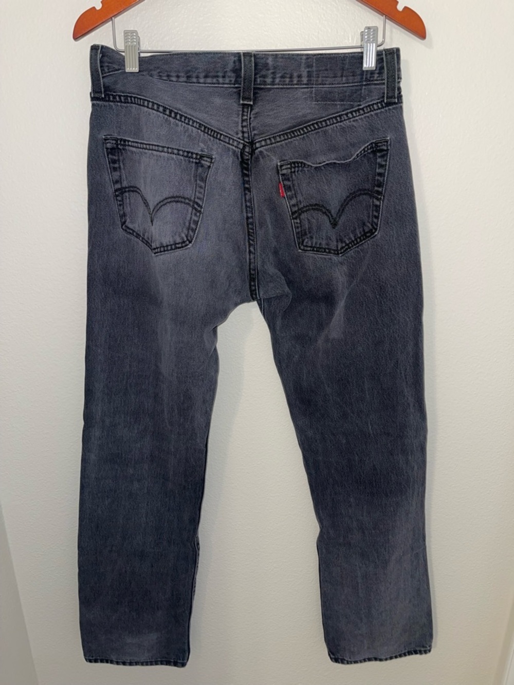 Levi's High-Rise Straight Jeans - Charcoal Black Wash - Picture 9 of 10